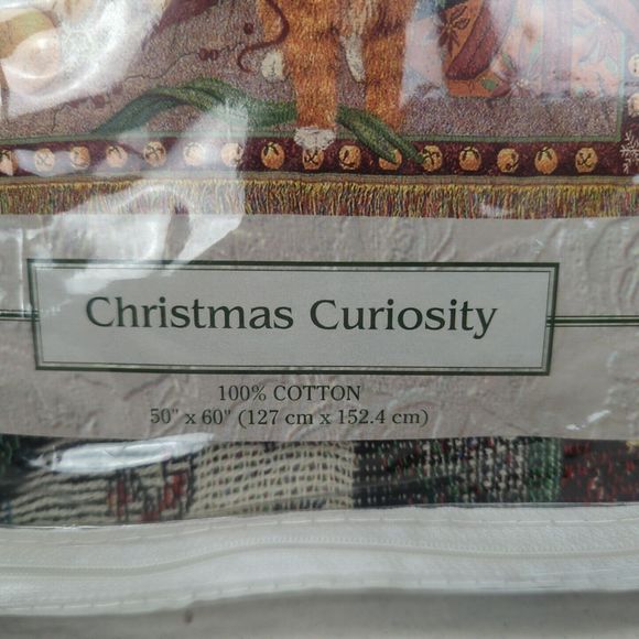 Christmas Curiosity Playful Cats and Kittens Vintage Tapestry Afghan Throw - Picture 3 of 7